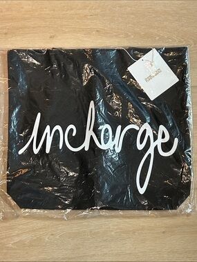 NWT Diane Von Furstenberg In Charge Canvas Tote Bag black with White logo